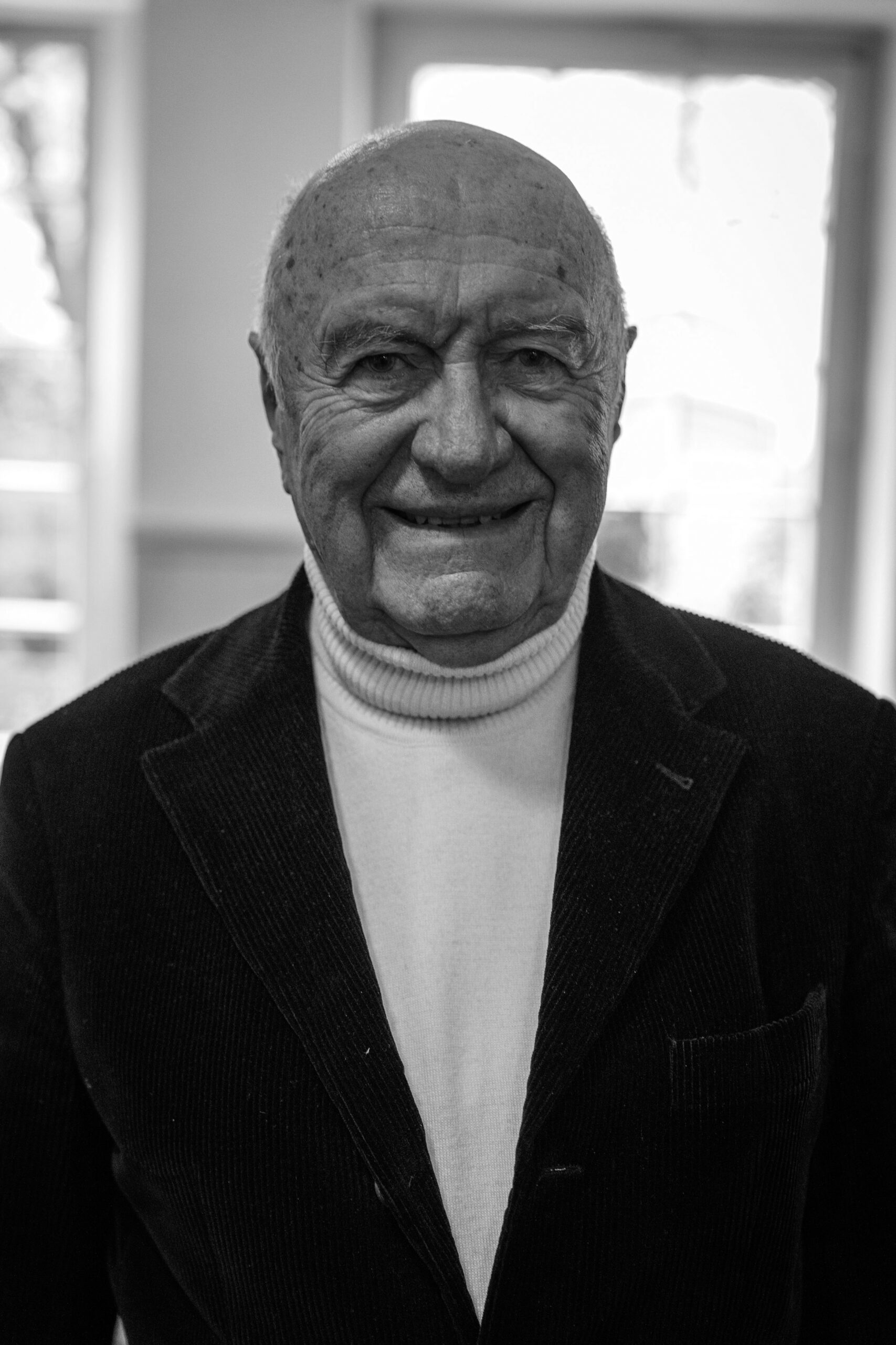 32 Wolf-Dieter Peter